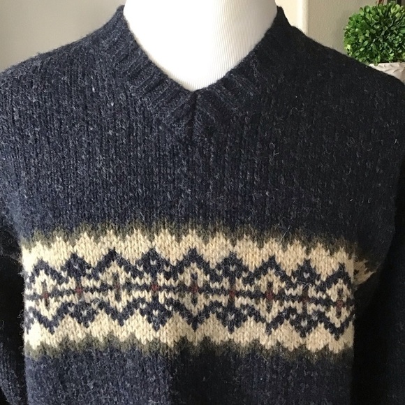 Vintage Abercrombie & Fitch Mens 100% Wool V-Neck Sweater MEDIUM Fair Isle Y2K - Picture 10 of 13